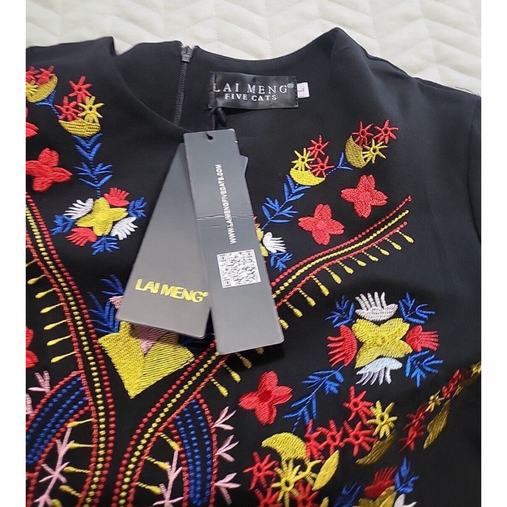 Lai Meng Five Cats Artsy Popover Embroidered Floral Fit Flare Womens Size L NWT - Picture 13 of 16